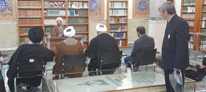 کرسی تفسیری «تربیت فرزند قرآنی» در حرم مطهر رضوی برگزار شد