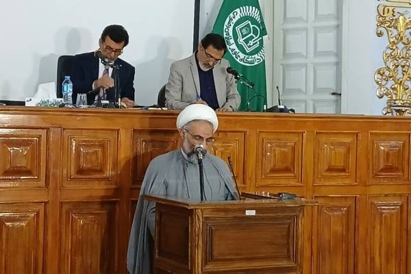 رئیس دانشگاه علوم اسلامی رضوی عنوان کرد: علامه ملا عبدالله بهابادی یزدی، منادی حکمت در مکتب اهل بیت(ع)