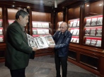 300 قطعه تمبر تاریخ بحرین به موزه رضوی اهدا شد