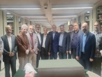  پدر هنر خوشنویسی ایران استاد غلامحسین امیرخانی از مرکز نسخ خطی کتابخانه رضوی بازدید کرد