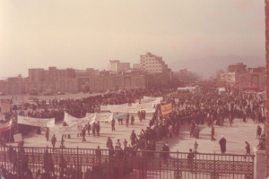 راهپیمایی مردم مشهد در 22 بهمن 1357