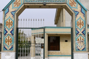 The Library of Haj Sheikh Mojtaba Qazvini (RAH)