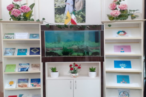 بیرجند: برپایی نمایشگاه کتاب «اقتصاد مقاومتی و خروج از رکود» به مناسبت روز اقتصاد مقاومتی و کارآفرینی