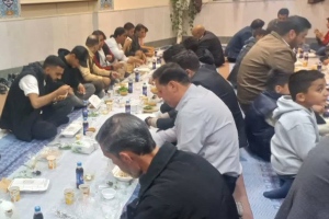 تربت حیدریه: مراسم افطار و جشن ميلاد امام حسن مجتبي(ع) در محل كتابخانه با حضور كودكان موسسه خيريه امام سجاد(ع)