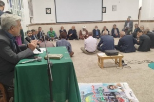 سوق: نشست با نخبگان و شعرای مدیحه سرای شهرستان در تالار اجتماعات 