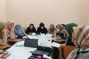 قوچان: نشست «یار مهربان» با محوریت کتاب «باغ آلبالو» با حضور اعضای خانم كتابخانه و شهروندان علاقه مند به مطالعه