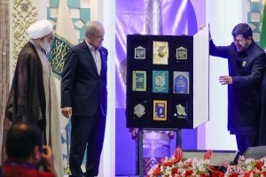رونمایی از 5 اثر پژوهشی در آئین اختتامیه اجلاسیه بین‌المللی ششمین کنگره جهانی امام رضا(ع)